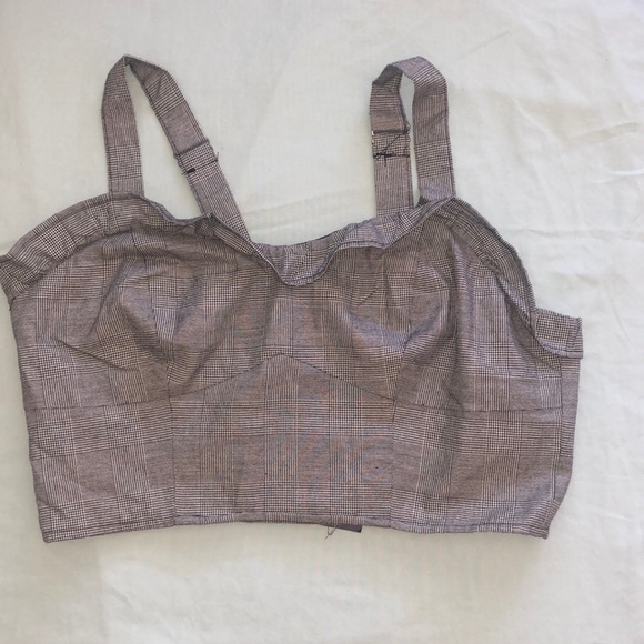 Tops - 90s zip back Plaid Crop Top